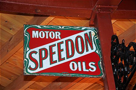 SPEEDON OIL - click to enlarge